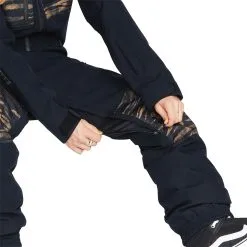 Volcom Romy Schneeanzug Black Damen -Snowboards Verkäufe volcom romy snow suit h0652206 blk 08 gross